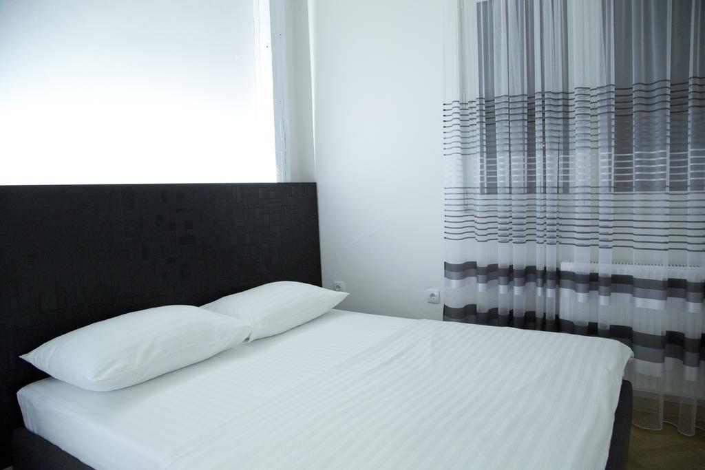 Mansarda Apartment Belgrade Extérieur photo